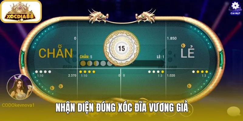 Xóc đĩa Vương Giả với dấu hiệu giao diện hoàng gia